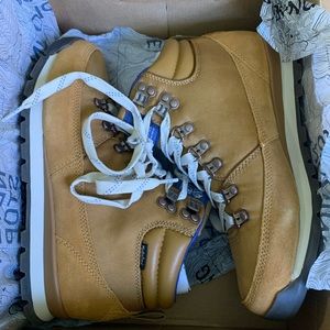North Face Back to Berkeley Redux 2 Womens boots
